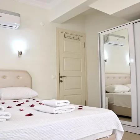 Fortress Park E4 Case de vacanță *